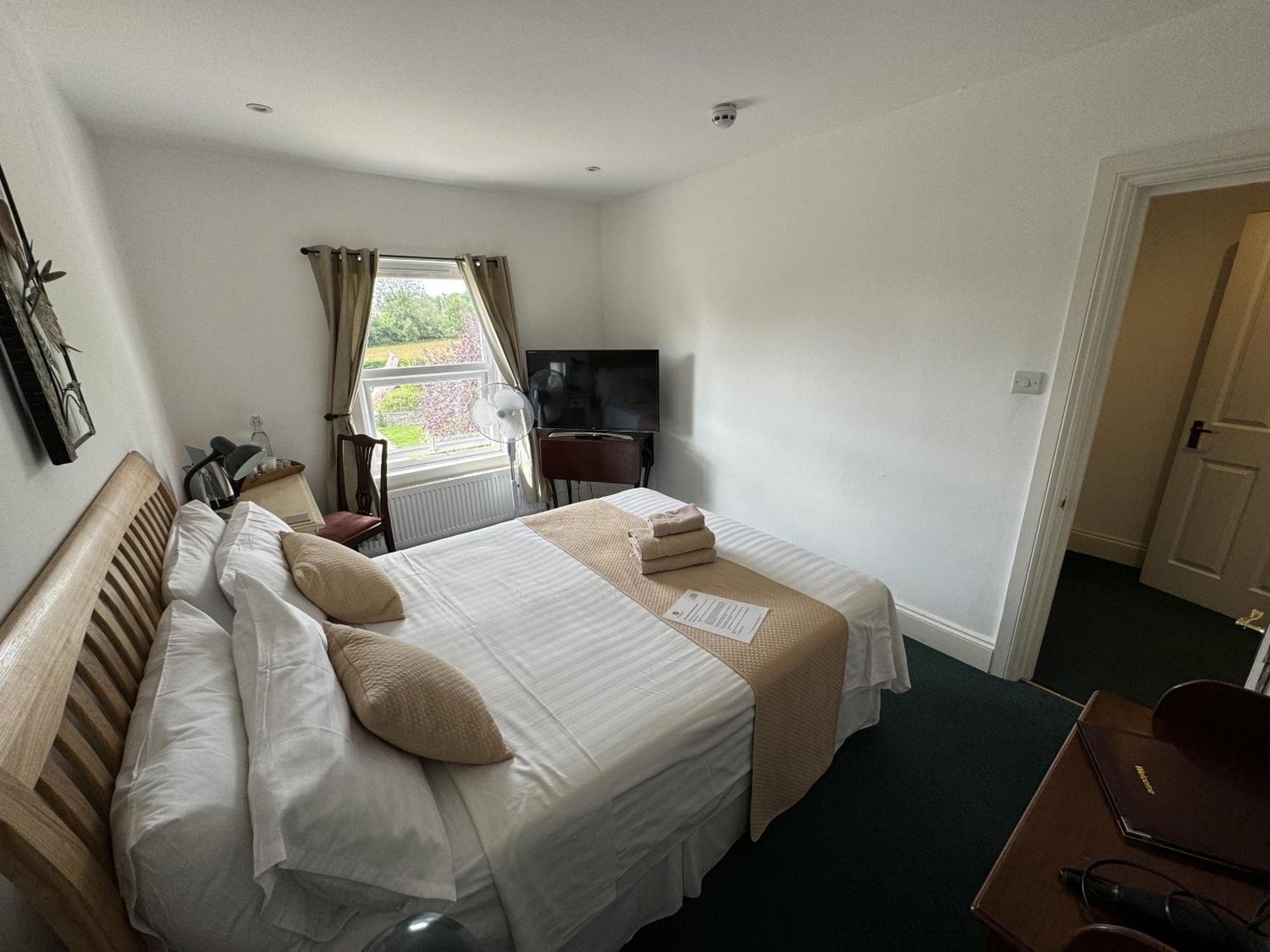 Hookwood Lodge London Gatwick Horley Zimmer foto